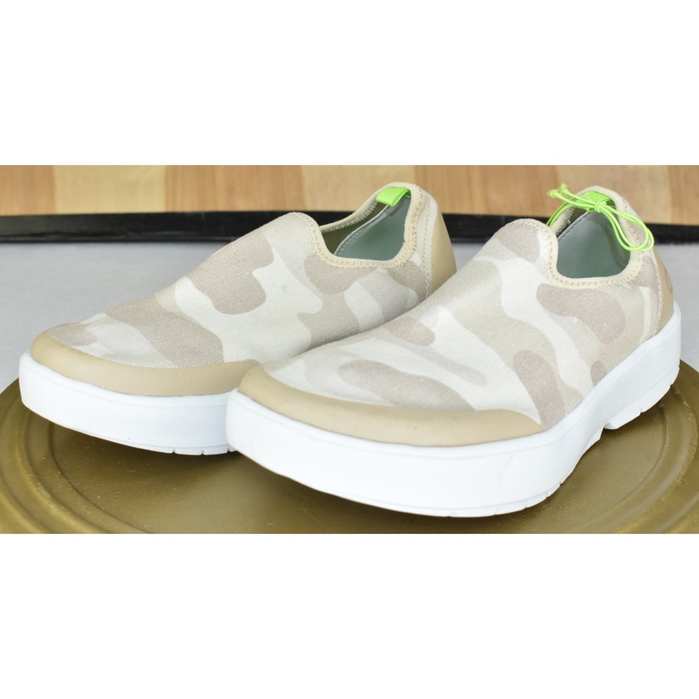 OOFOS OOMG Eezee Low Women Shoes Size 6 Tan Camo Slip-On Recovery Sneakers